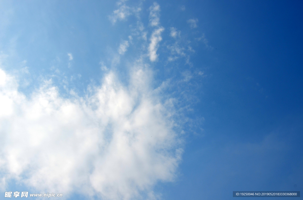 天空  蓝天  白云  阴天
