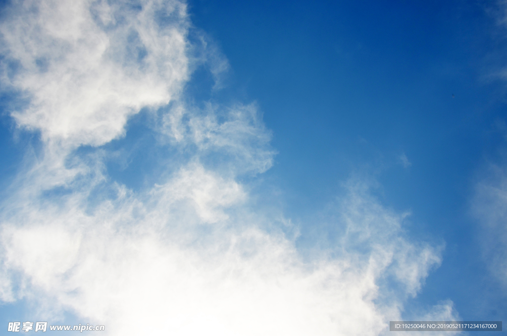天空  蓝天  白云  阴天