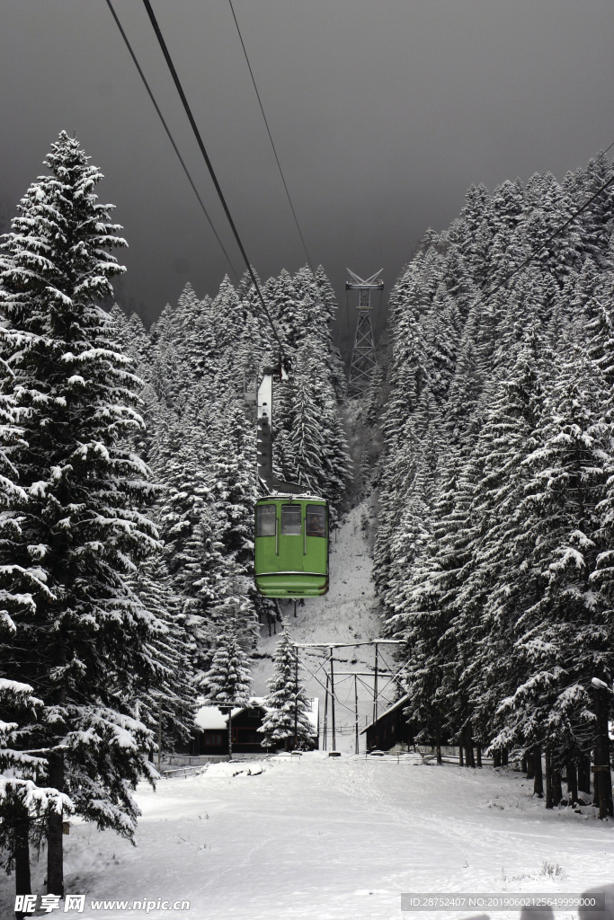 冬季缆车