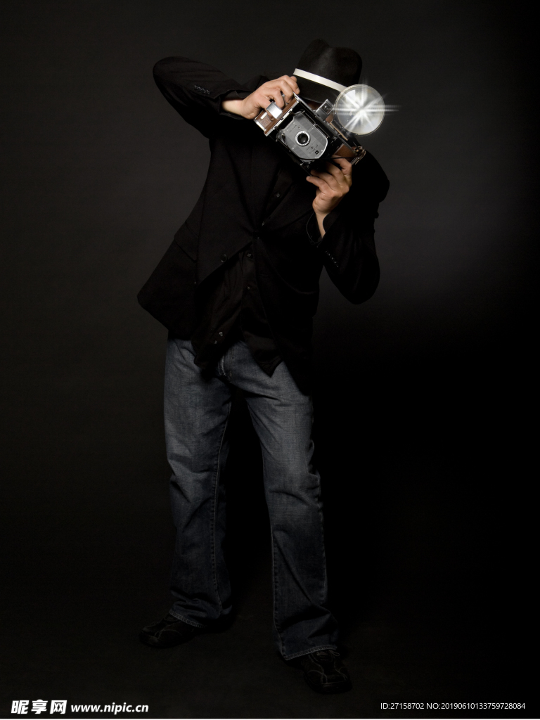 焦点关注 公告板 形体模特 兴