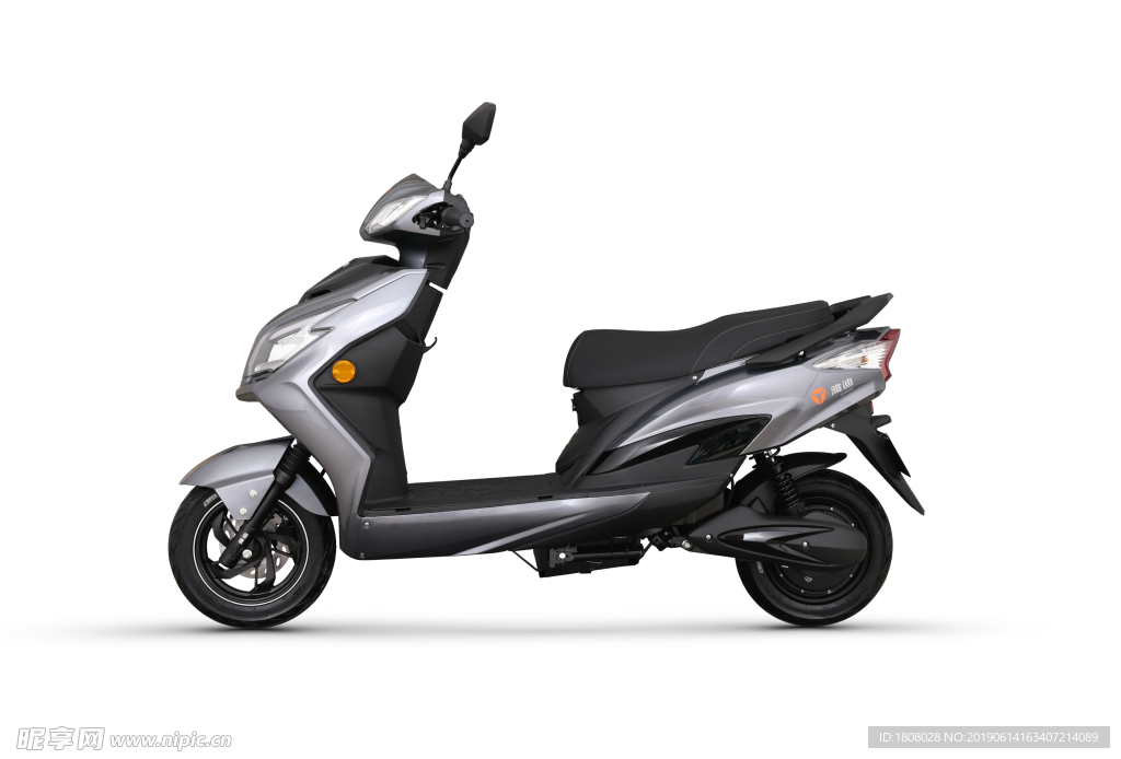 雅迪电动车 PNG透明格式图