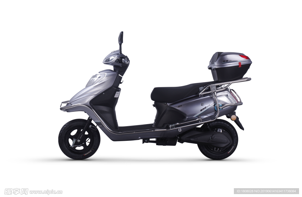 雅迪电动车 PNG透明格式图