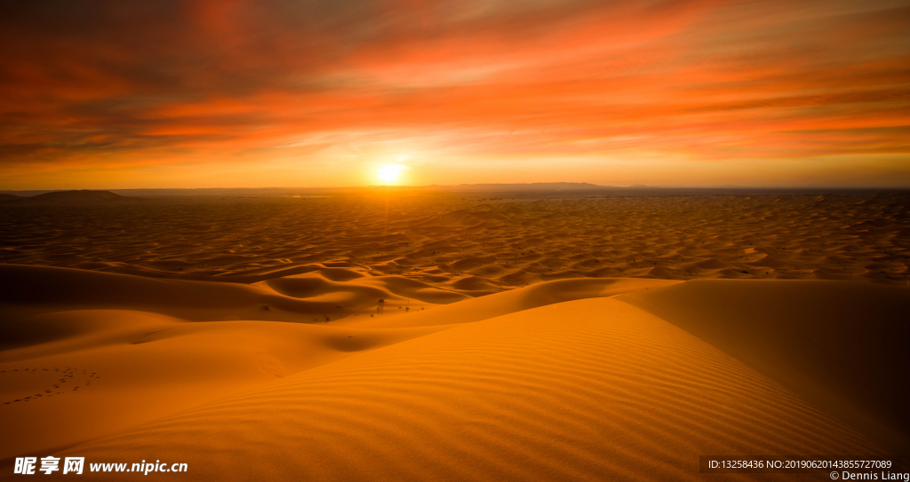 沙漠夕阳