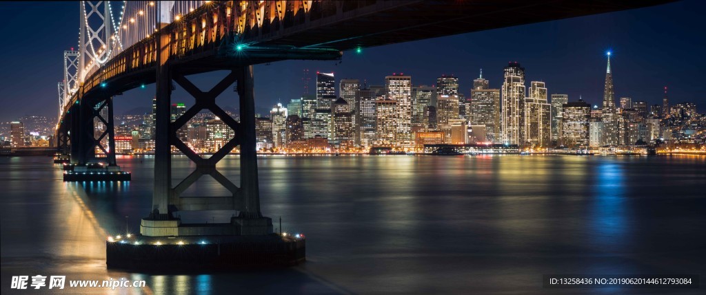 跨海大桥繁华城市