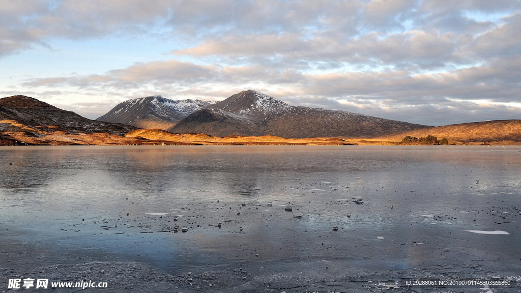 自然景观山水相连