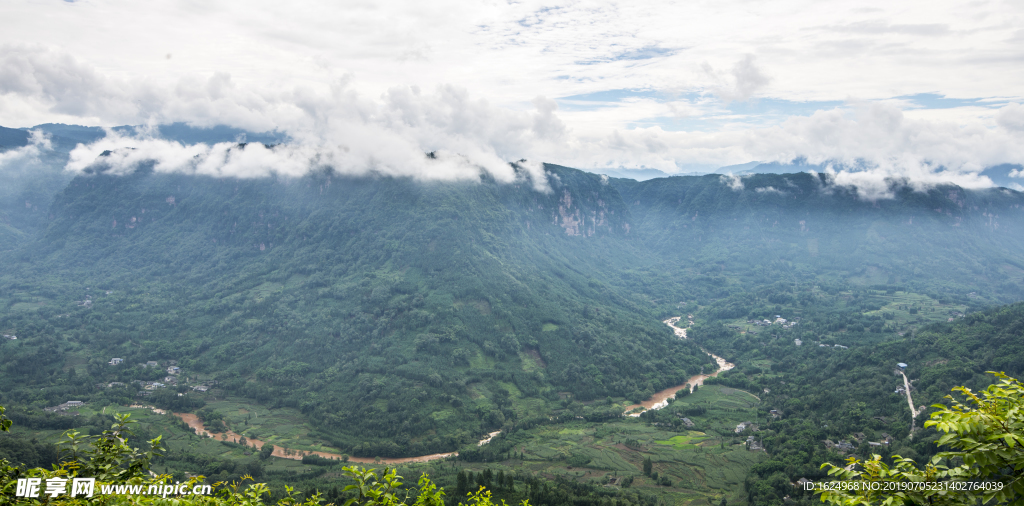 洪雅  野鸡坪  远山  天空