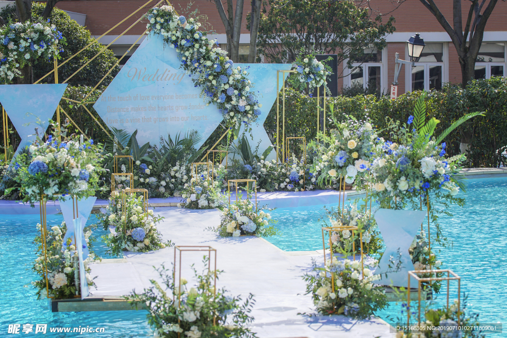 婚外婚礼小清新布置现场