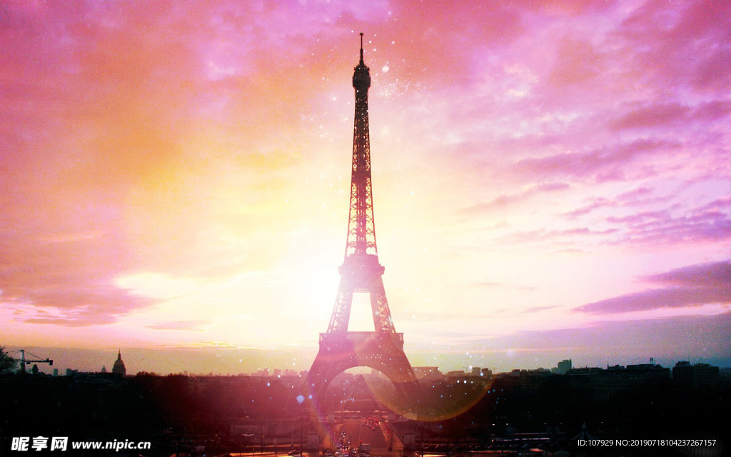 炫光中的埃菲尔铁塔