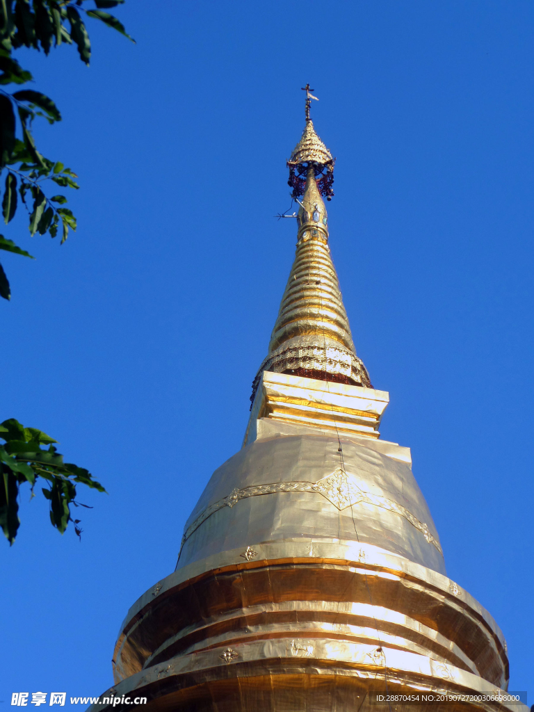 泰国清迈Nantaram寺庙塔