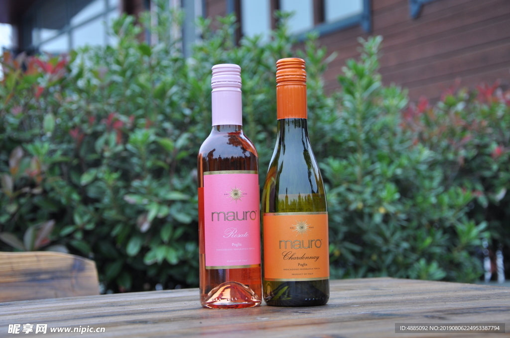瑪威勒葡萄酒小瓶迷你酒户外拍摄