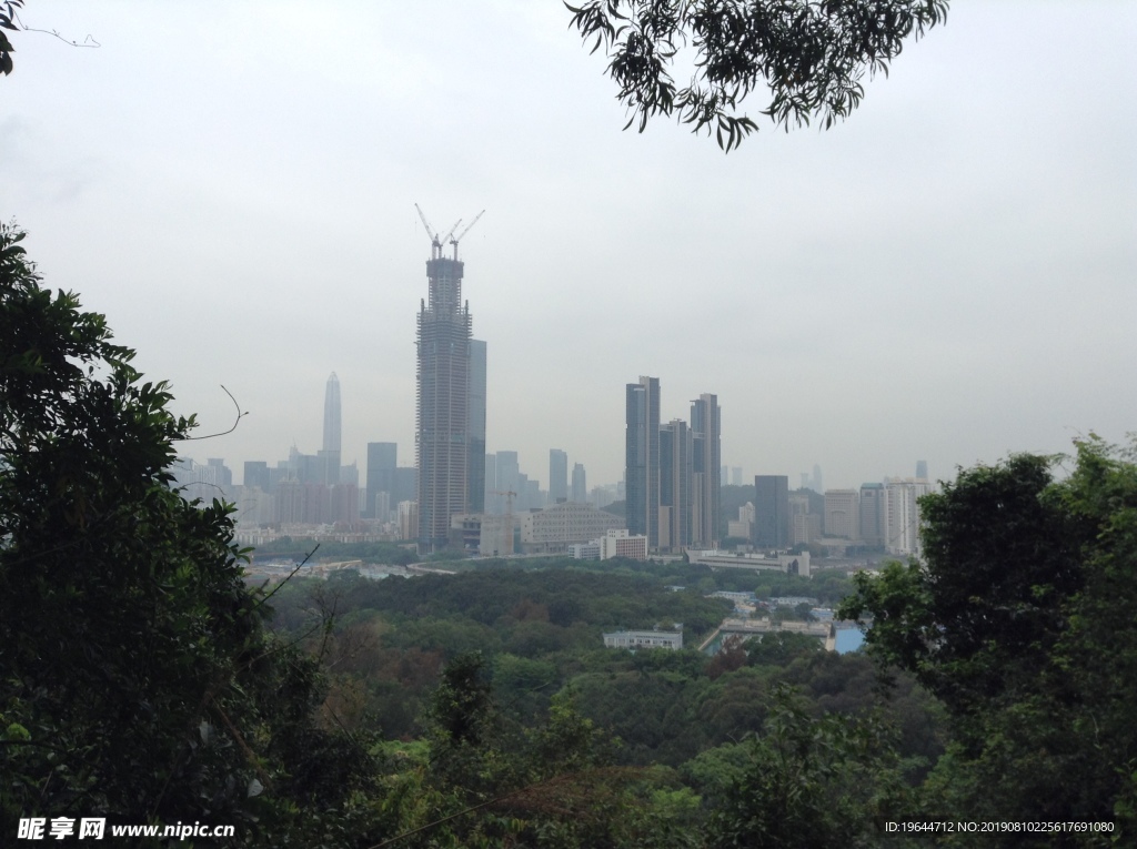 笔架山下的风景