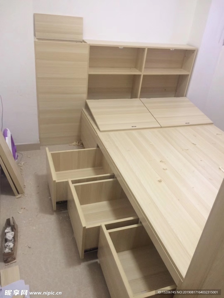 木纹多功能榻榻米