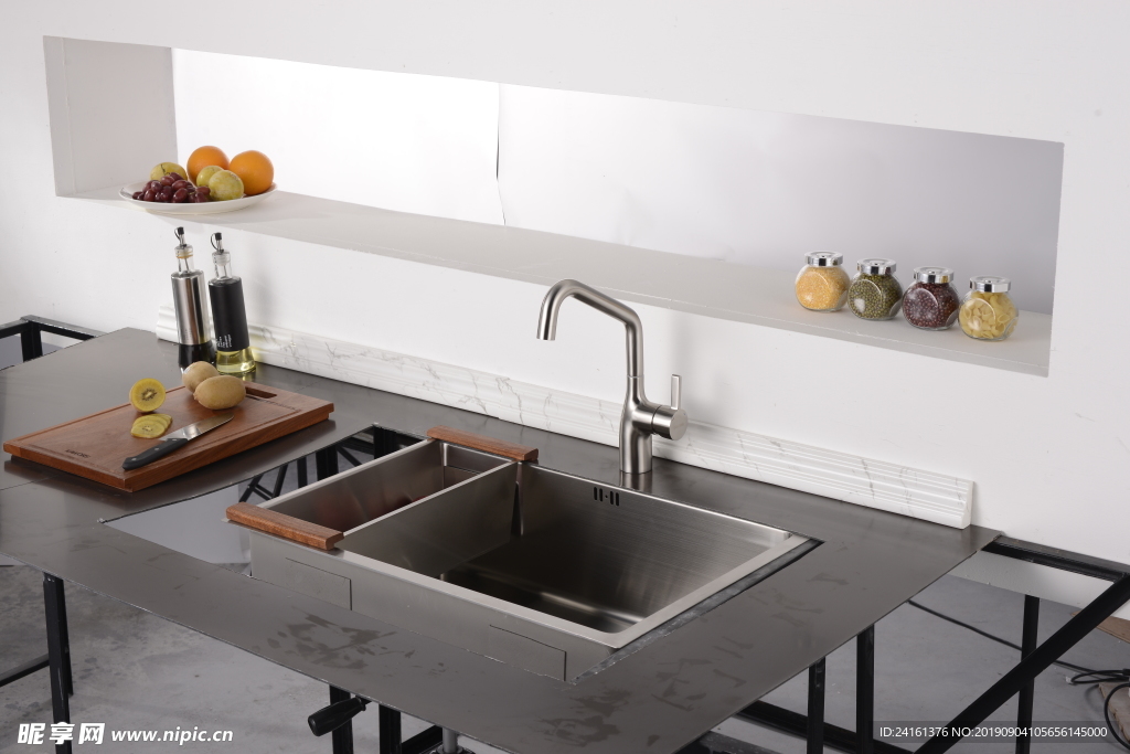 水龙头场景拍摄