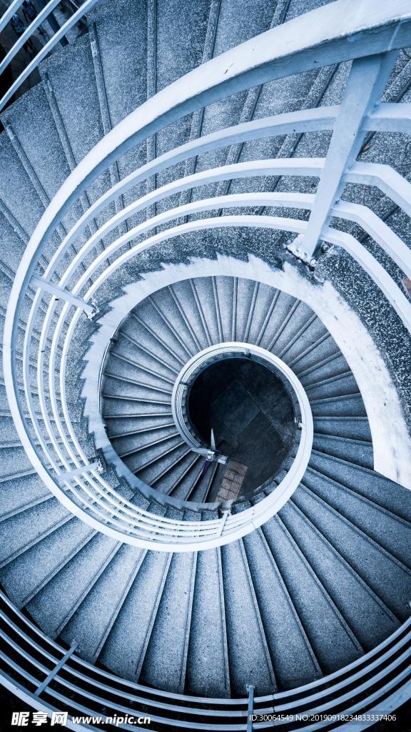 旋转楼梯