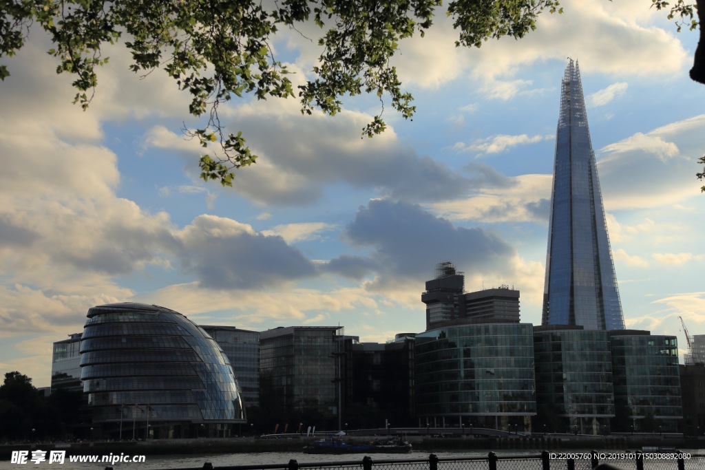 伦敦泰晤士河周边