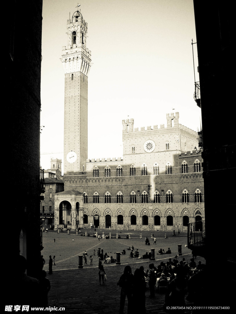 锡耶纳 意大利在黑色和白色