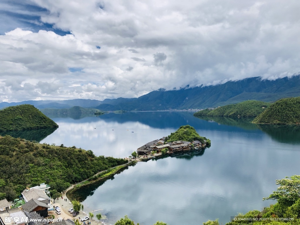 泸沽湖旅游图片