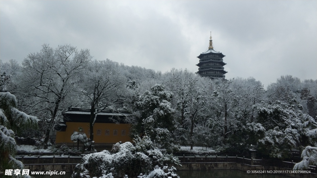 西湖雪景