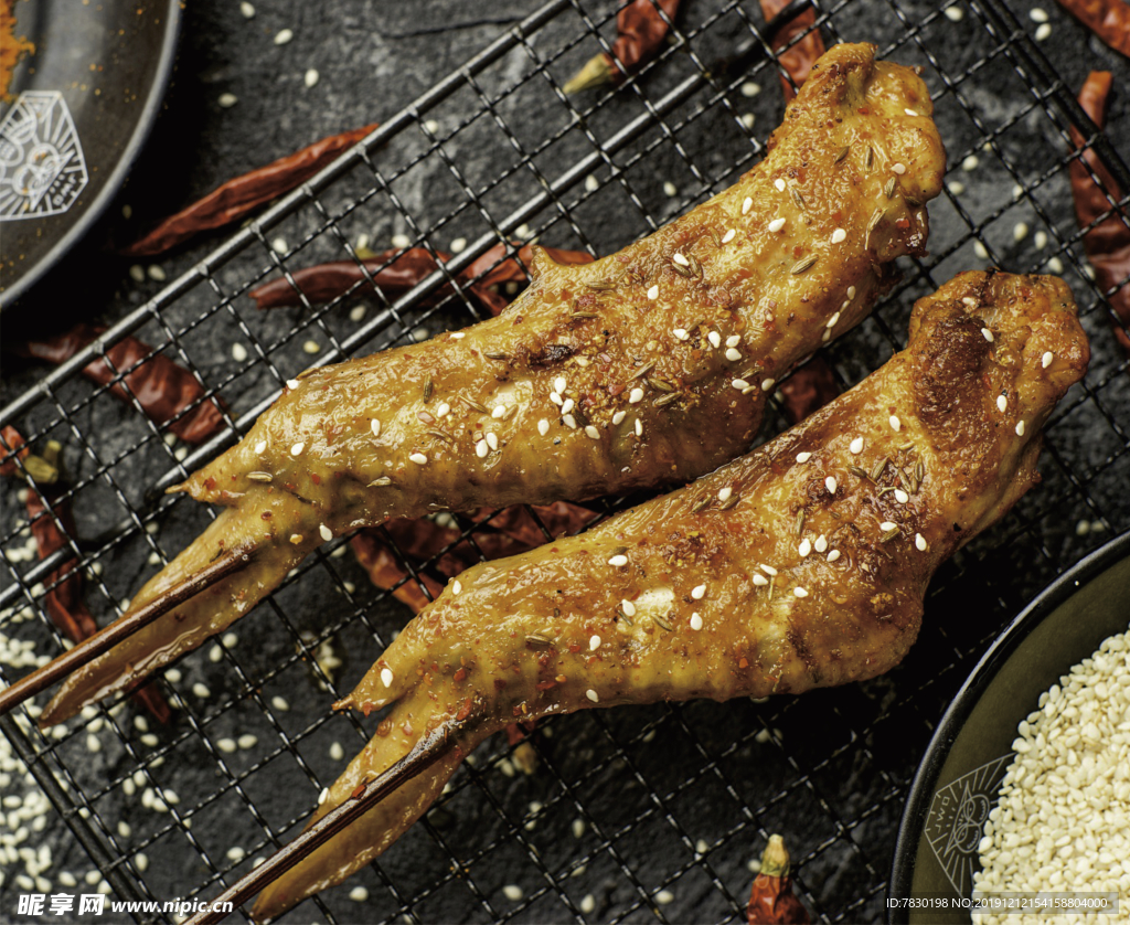 烧烤 烤鸡翅 串串