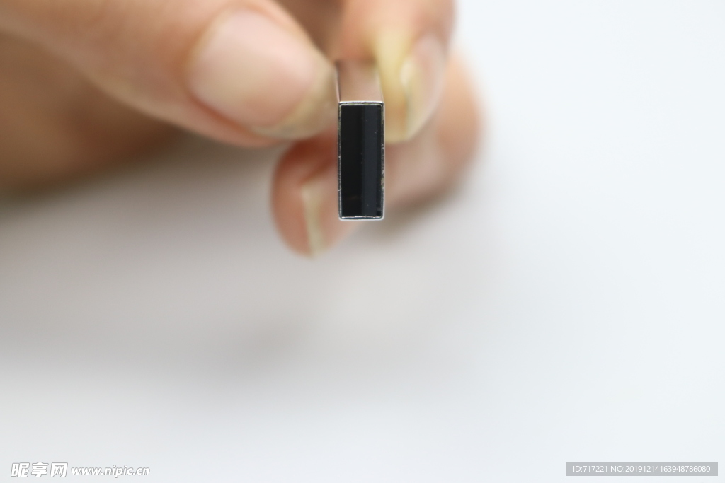 迷你  音乐存储器  车载U盘