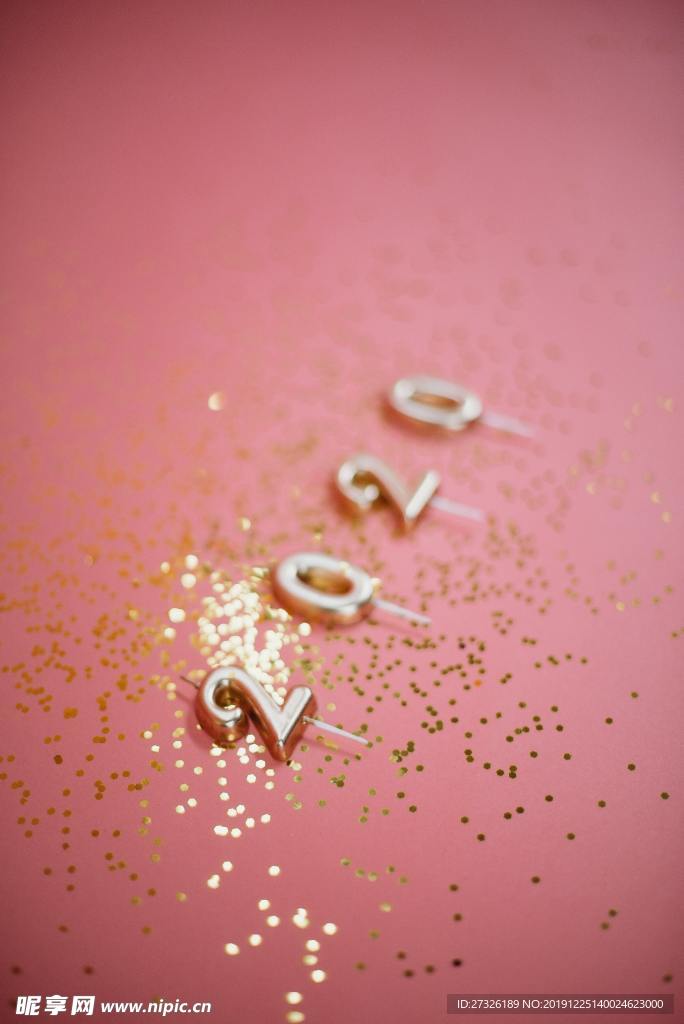 新年 鼠 粉金 2020