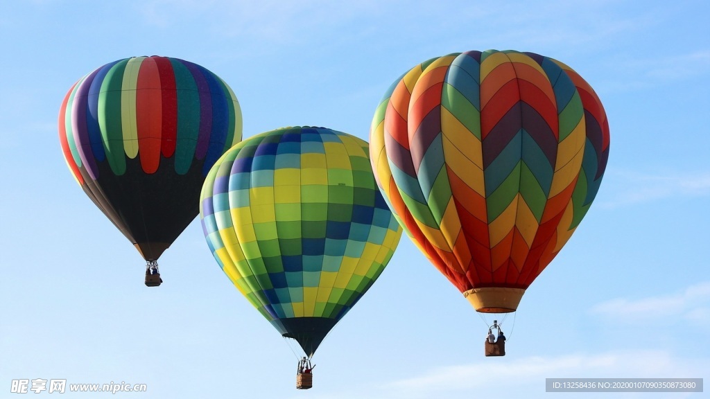 热气球天空云彩风景