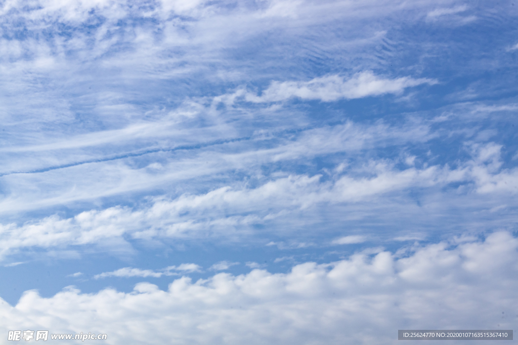 蓝天白云