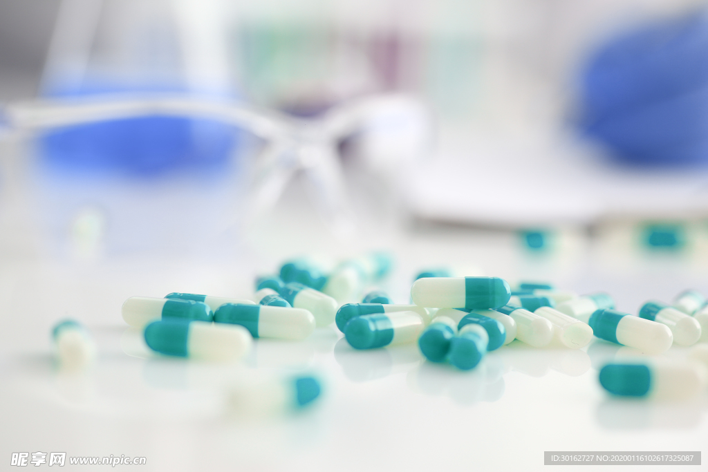 药物胶囊医疗主题摄影图片