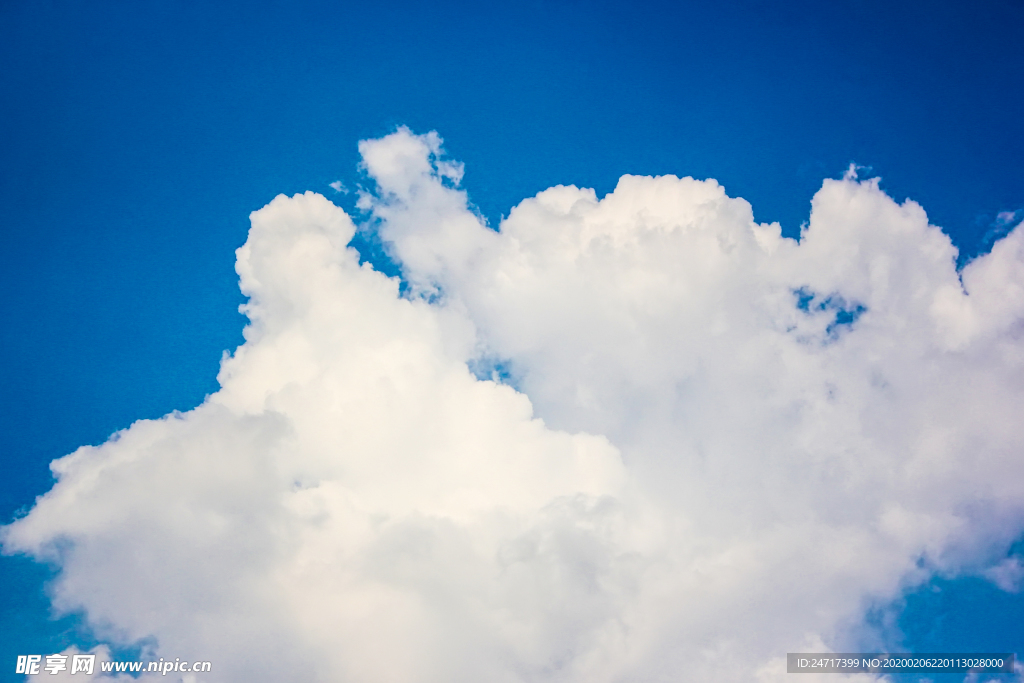 蓝天白云