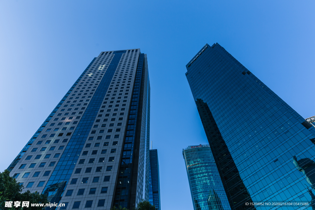 上海浦东高楼大厦