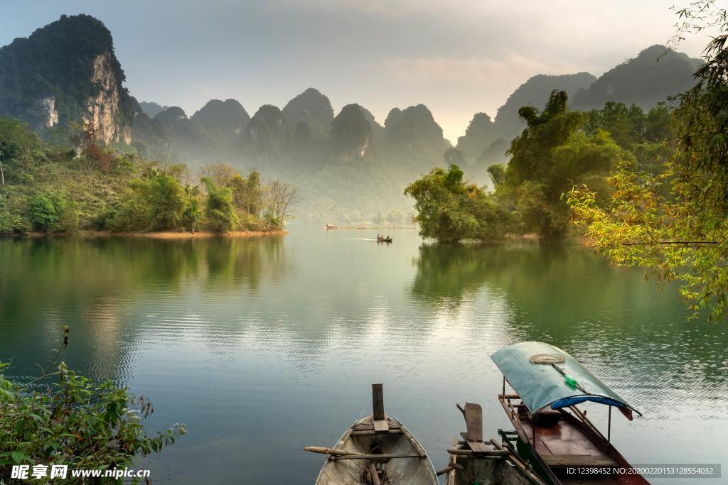 美丽的山水画卷