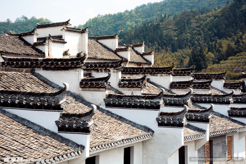 安徽西递乡村传统马头墙徽派建筑