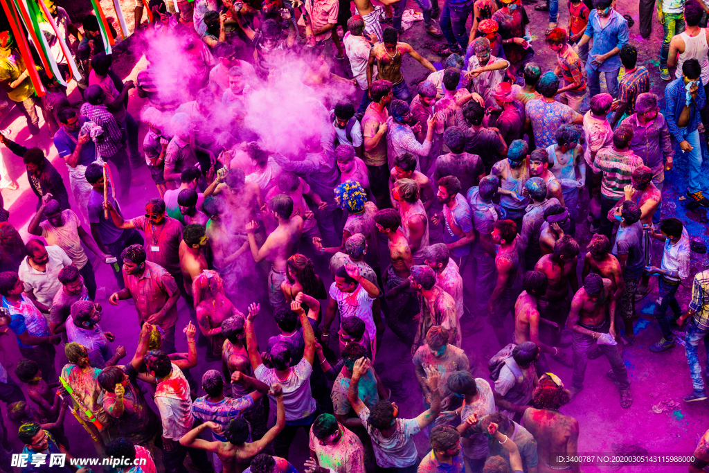 彩跑活动 热闹非凡