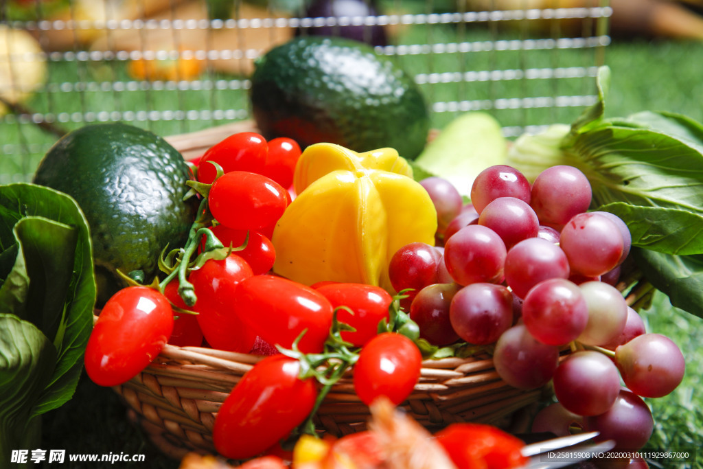 水果蔬菜果篮图片