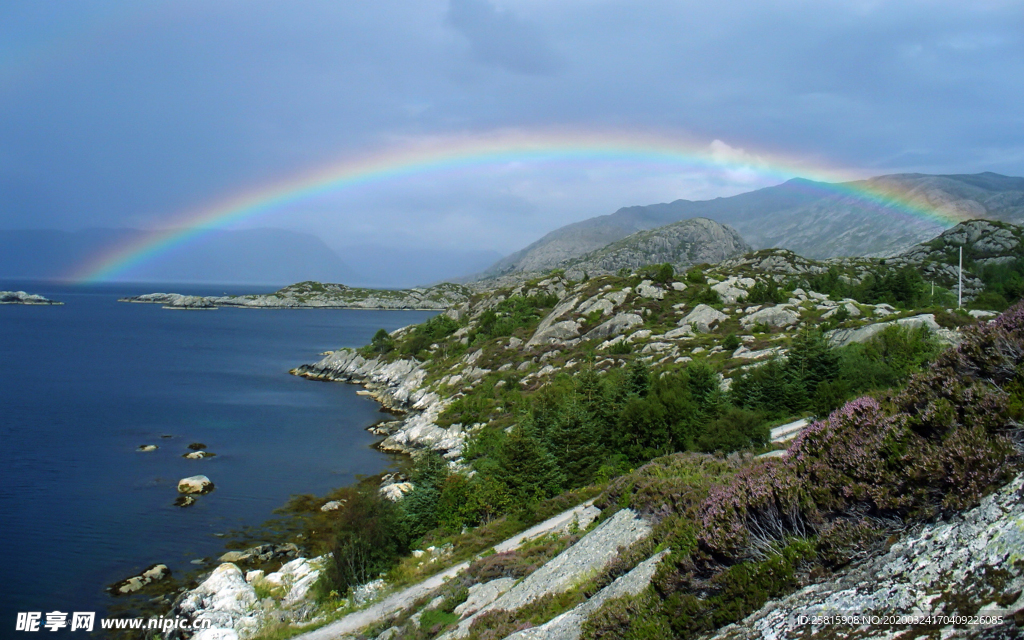 彩虹雨后彩虹图片