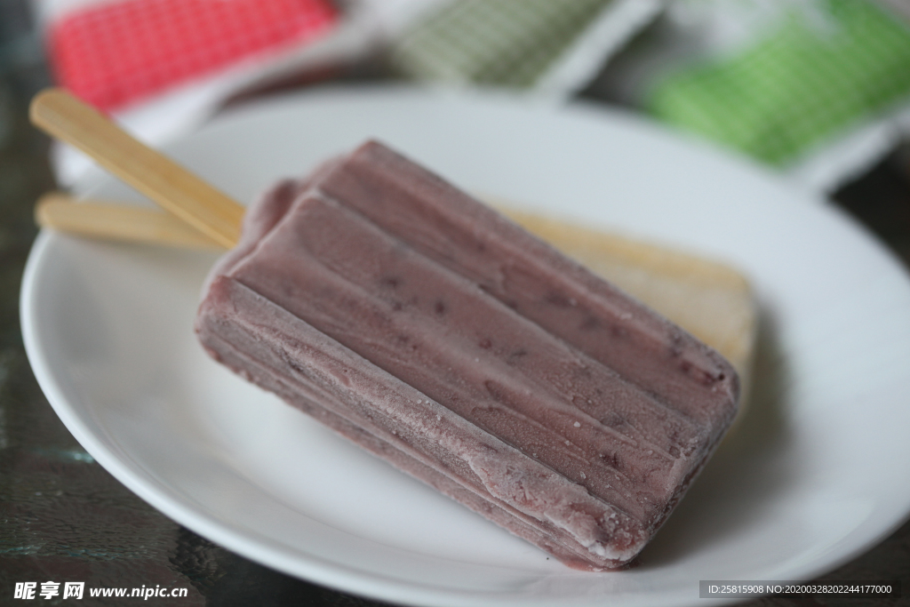 雪糕冰激凌冷饮图片