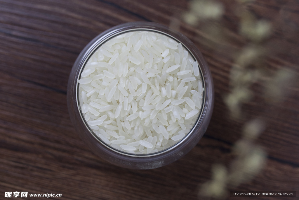 大米五谷杂粮图片