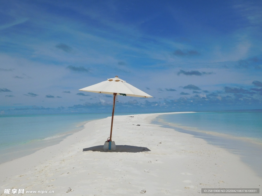马尔代夫沙滩海岸图片