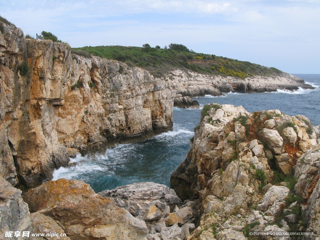 沙滩海岸大海图片