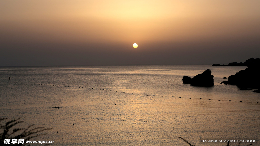 沙滩海岸唯美图片