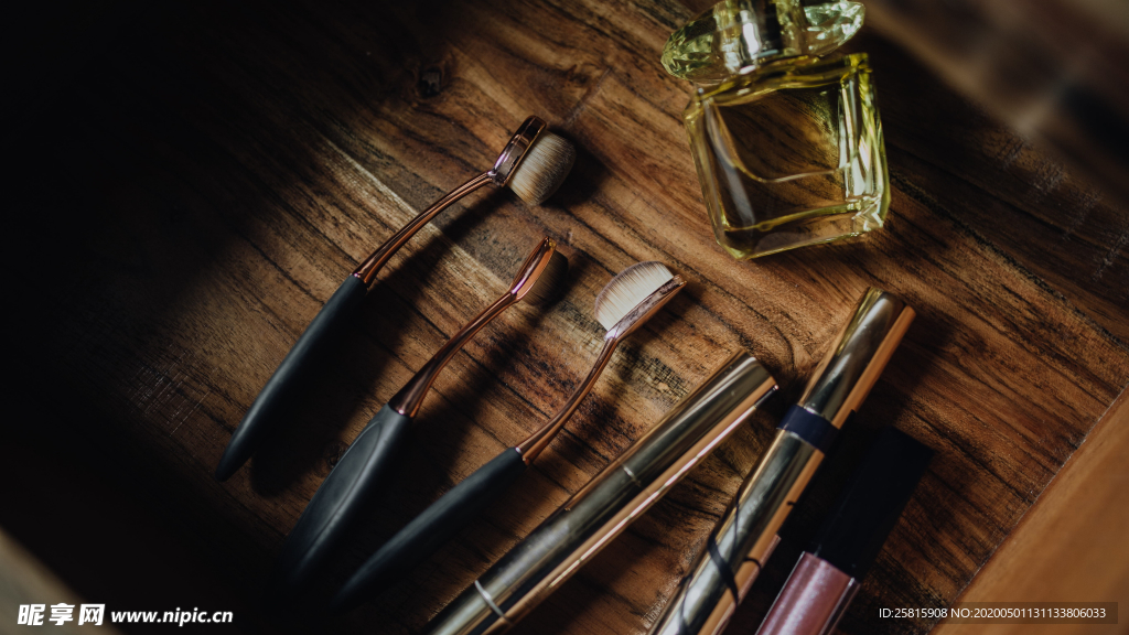 化妆刷样式图片