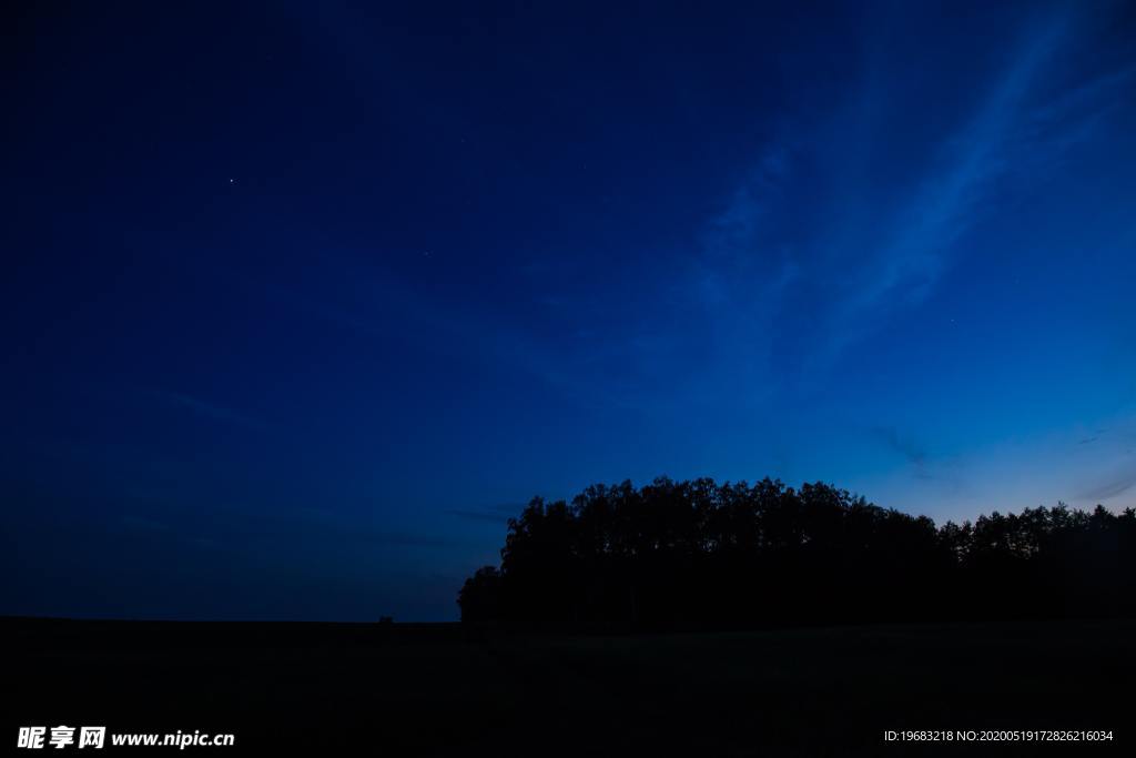 夜空