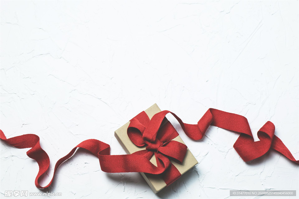 礼物盒 红色飘带