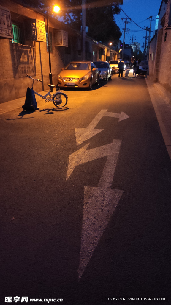 北京胡同路面标示