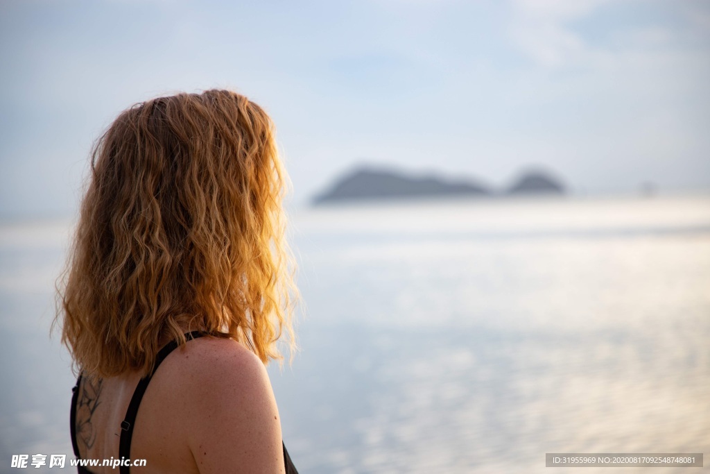 海边 女子
