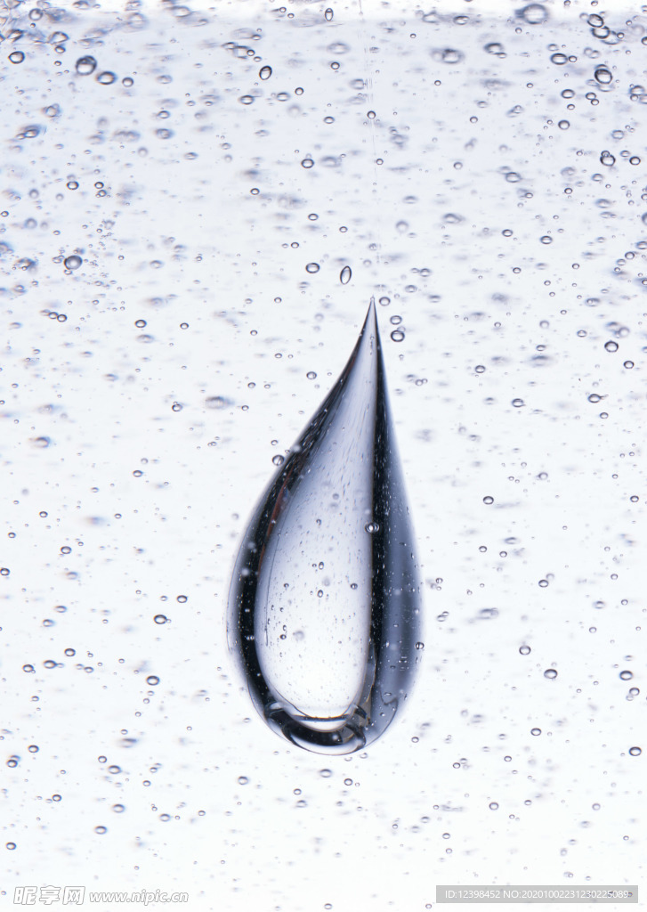 韵动的水纹背景