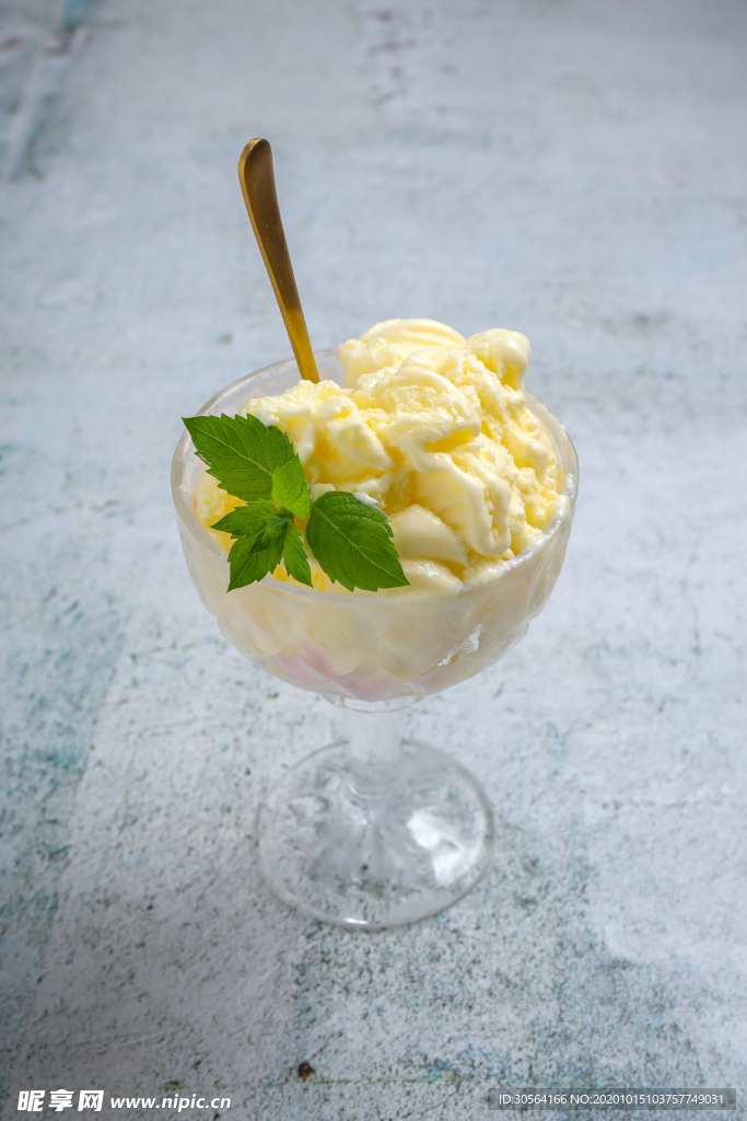 香草冰淇淋饮品饮料背景海报素材