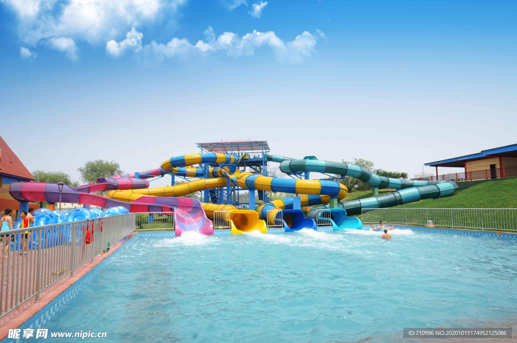 北京欢乐水魔方水上乐园