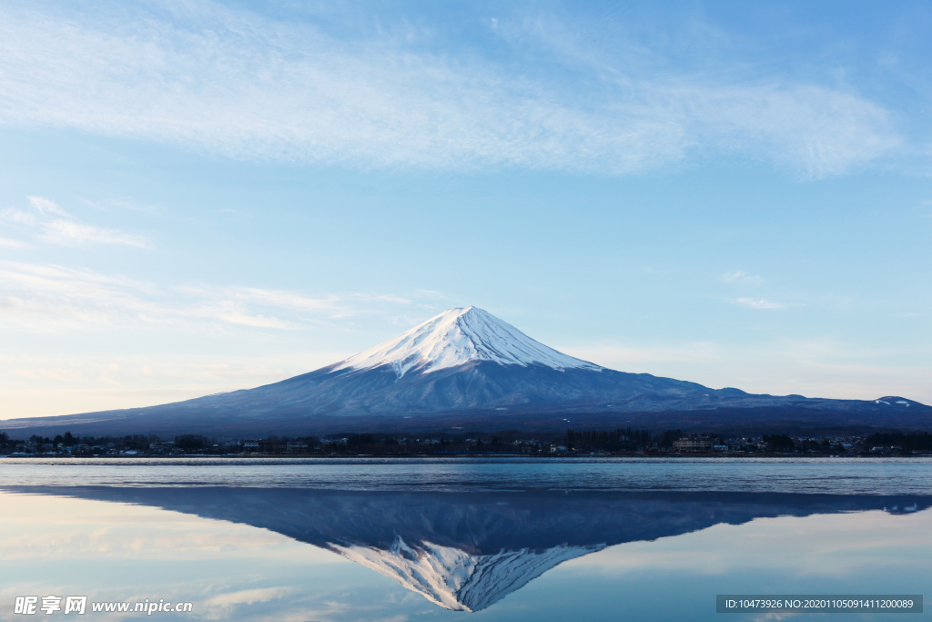 富士山全景图片