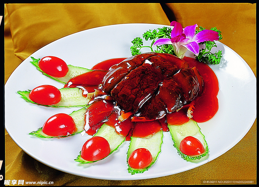 豫菜花菇海鲜扣